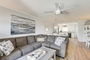 Ocean Isle Beach Condo with Balcony Steps to Shore!